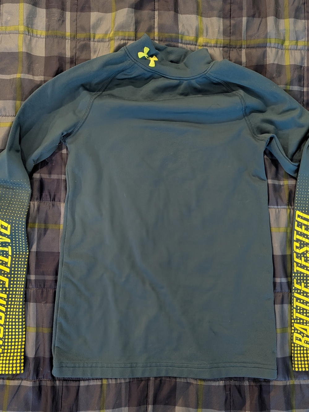 Under Armour cold gear long sleeve